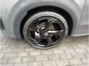 Volkswagen T-Roc R-Line 1.5 l eTSI OPF 7-Gang-Doppelkupplungsgetriebe DSG