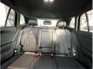 Volkswagen Tiguan 2.0 TDI DSG R-Line SOFORT VERFÜGBAR Leder Navi IQ.Drive Pre Winterrräder