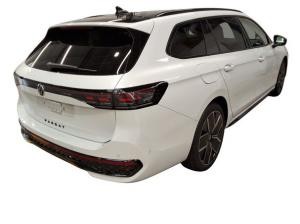 Volkswagen Passat Variant R-LINE 1.5 TSI eHybrid LEDER AHK PANO