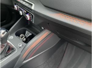 Audi Q2 40 TFSI 2x S line quattro AHK MATRIX PANO