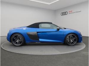 Audi R8 Spyder V10 perf. qu. Laser B&O Kamera Keramik