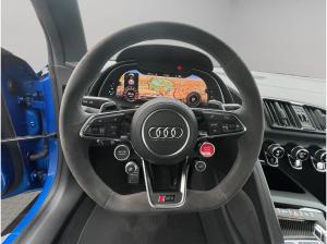 Audi R8 Spyder V10 perf. qu. Laser B&O Kamera Keramik