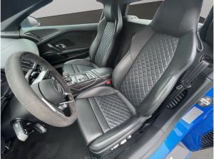 Audi R8 Spyder V10 perf. qu. Laser B&O Kamera Keramik