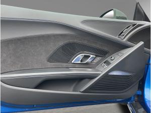 Audi R8 Spyder V10 perf. qu. Laser B&O Kamera Keramik