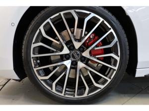 Audi A6 Avant e-hybrid quattro S line edition one 0,5% DW Versteuerung