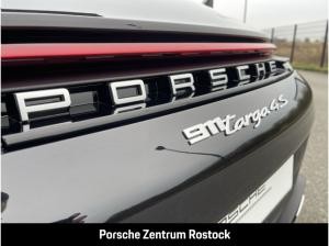 Porsche 992 Targa 4S · 480 PS · tiefschwarzmetallic