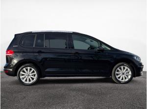 Volkswagen Touran ENERGY 1,5 l TSI OPF AHK*GANZJAHRESREIFEN*7-SITZE*KAMERA