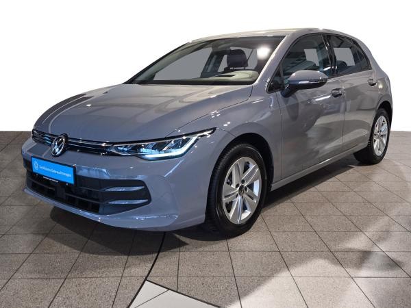 Volkswagen Golf VIII 1.5 eTSI Life DSG Klima LED Navi