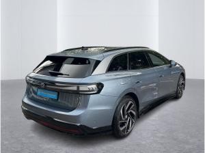 Volkswagen ID.7 Pro Tourer AHK/WÄRMEPUMPE/MATRIX-LED/ACC