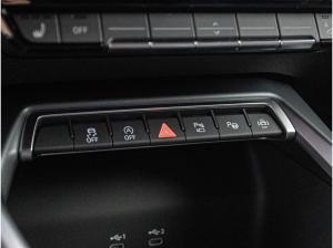 Audi A3 Sportback S-Line advanced TFSI Schaltgetriebe S-Sportsiitze LED