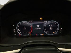 Skoda Karoq Tour 1.5 TSI DSG AHK KESSY LED ACC