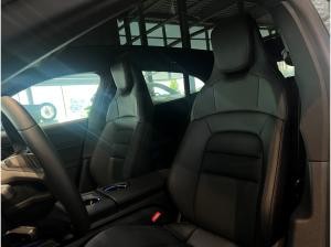 Porsche Taycan 4S Cross Turismo