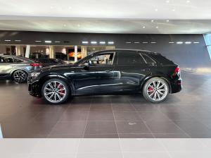 Audi Q8 S line TFSI e quattro Allradlenkung// Anschlussgarantie 1Jahr// **Sonderaktion**