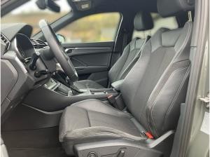 Audi Q3 Sportback S-Line 45 TFSIe S-tronic / AHK, LED