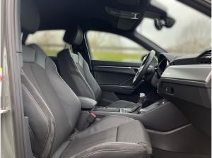 Audi Q3 Sportback S-Line 45 TFSIe S-tronic / AHK, LED