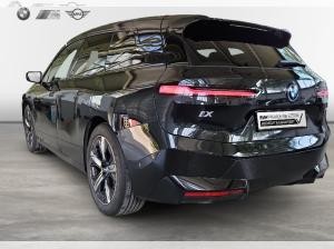 BMW ix xDrive 50