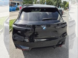 BMW ix xDrive 50
