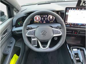 Volkswagen Golf VIII R-Line 1.5 eTSI DSG