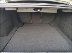 Alfa Romeo Giulia Veloce 2.0 Turbo 280PS AT8 Q4 Navi