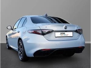Alfa Romeo Giulia Veloce 2.0 Turbo 280PS AT8 Q4 Navi