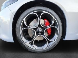 Alfa Romeo Giulia Veloce 2.0 Turbo 280PS AT8 Q4 Navi Keyless LED **NUR FÜR GEWERBE**