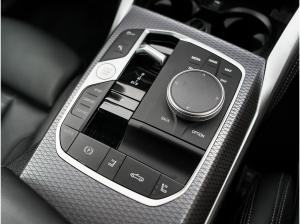 BMW 420 d Cabrio M Sport ACC KoZg L-Heizung Nackenw