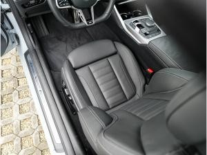 BMW 420 i Cabrio M-Sport ACC KoZg Alpinweiß/Saphirschwarz/M Brooklyn Grau