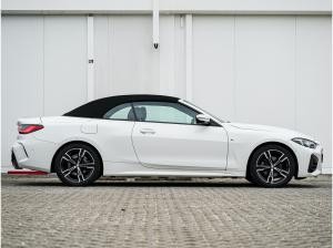 BMW 420 i Cabrio M-Sport ACC KoZg Alpinweiß/Saphirschwarz/M Brooklyn Grau