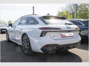 Audi A6 Avant TDI quattro S tronic S line
