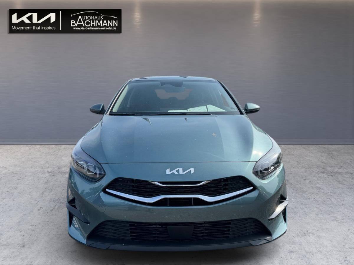 Kia Ceed 1.5 T-GDI 48V DCT Ultimate/Style Navi