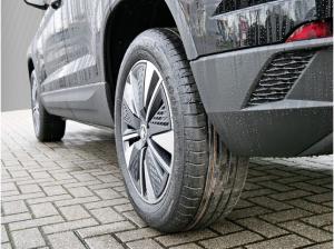 Skoda Karoq UPE br. 42.230,- Tour 1.5 l TSI DSG /