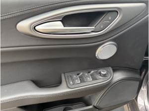 Alfa Romeo Giulia Veloce Q4 2.0 PANORAMA+PDC+KAMERA+CARPLAY