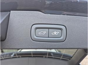 Volvo V60 Plus Dark Buisness Edition T8*SOFORT VERFÜGBAR*NUR FÜR GEWERBEKUNDEN*