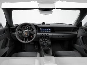 Porsche 992 Carrera 4 GTS