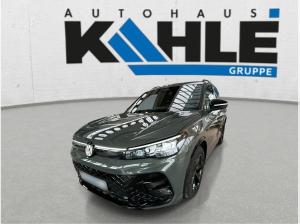 Volkswagen Tiguan 2.0 DSG DSG R-Line SOFORT VERFÜGBAR  BlackStyle DCC Pro Pano AHK Komfort