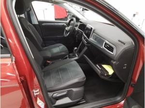 Volkswagen T-Roc DSG Style LED Navi AHK TravelAssist