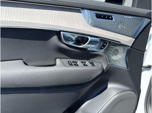 Volvo XC90 T8 Plug-in Hybrid Ultra Dark *sofort verfügbar!!*