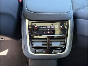 Volvo XC90 T8 Plug-in Hybrid Ultra Dark *sofort verfügbar!!*