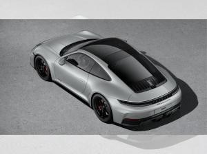 Porsche 992 Carrera 4 GTS