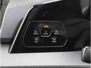 Volkswagen Golf R-Line 1,5 l eTSI OPF 7-Gang-Doppelkupplungsgetriebe DSG