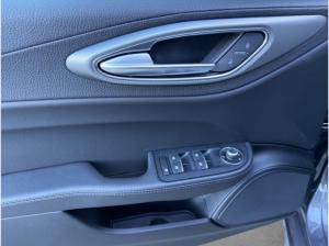 Alfa Romeo Giulia Veloce Q4 2.0 PDC+KAMERA+NAVI+CARPLAY+SHZ
