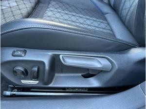 Volkswagen Passat Variant R-Line Pano HUD AHK IQ-Light