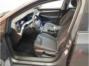 Volkswagen Golf VIII Variant 1.5 eTSI Life AHK LED Navi PDC vo+hi ACC