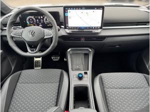 Volkswagen T-Roc Der neue T-Roc R-Line "Black Style" 1.5 eTSI DSG *Navi*WKR*HUD*360°*Keyless* !! sofort verfügbar !!