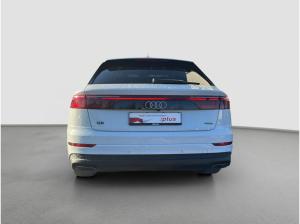 Audi Q8 45 TDI Martix Luft AHK