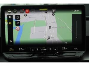 Seat Leon Sportstourer 1.5 TSI DSG Road Edition AHK NAVI LED DAB FULL LINK 17