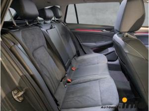 Volkswagen Golf Variant VIII 2,0 TDI DSG Style Premium-Deal