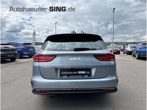 Kia Ceed SW Kombi Automatik Navi SHZ Kamera CarPlay