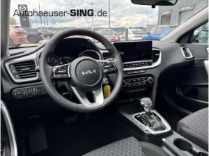 Kia Ceed SW Kombi Automatik Navi SHZ Kamera CarPlay