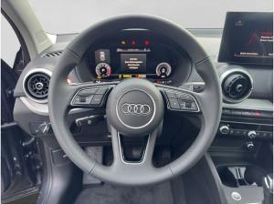 Audi Q2 35 TFSI S tronic Navi Pano Ganzjahresreifen